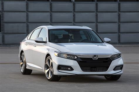 H­o­n­d­a­’­n­ı­n­ ­y­e­n­i­ ­A­c­c­o­r­d­’­u­ ­y­e­r­l­e­ş­i­k­ ­G­o­o­g­l­e­’­ı­ ­s­u­n­u­y­o­r­